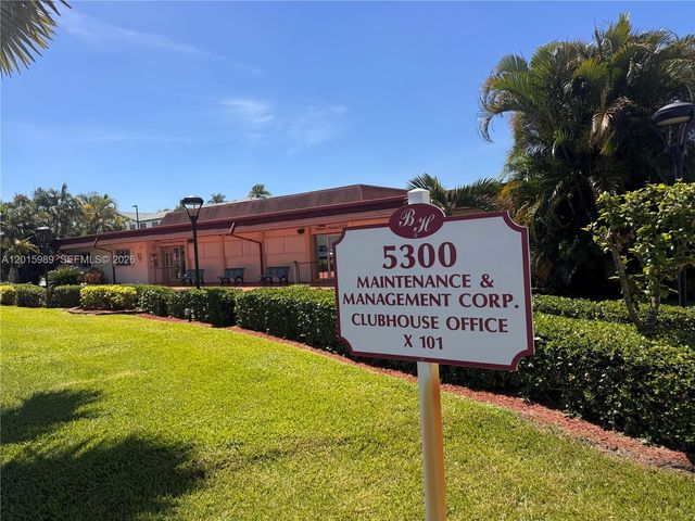 5300 Washington St J214, Hollywood, FL 33021