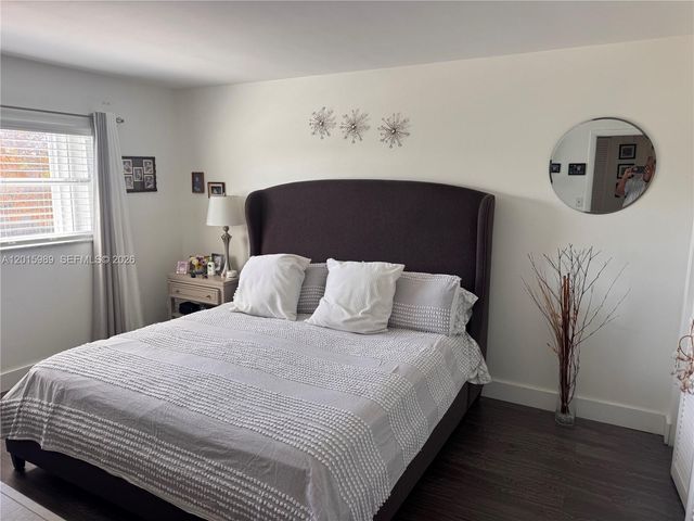 5300 Washington St J214, Hollywood, FL 33021