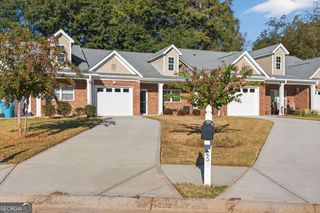 250 Rosenwald Lane, Hampton, GA 30228