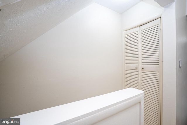 406 BOLTON RD, Hightstown, NJ 08520