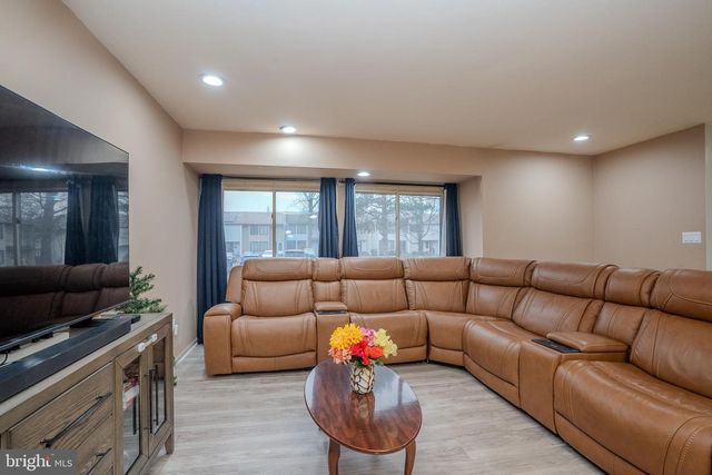 406 BOLTON RD, Hightstown, NJ 08520