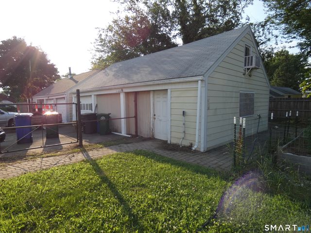 84 Euerle Street, Stratford, CT 06614