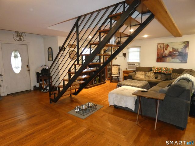 84 Euerle Street, Stratford, CT 06614