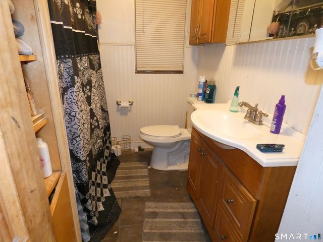 84 Euerle Street, Stratford, CT 06614