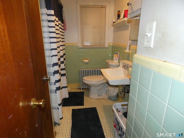84 Euerle Street, Stratford, CT 06614