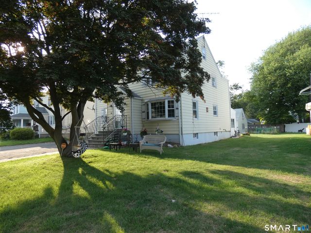 84 Euerle Street, Stratford, CT 06614
