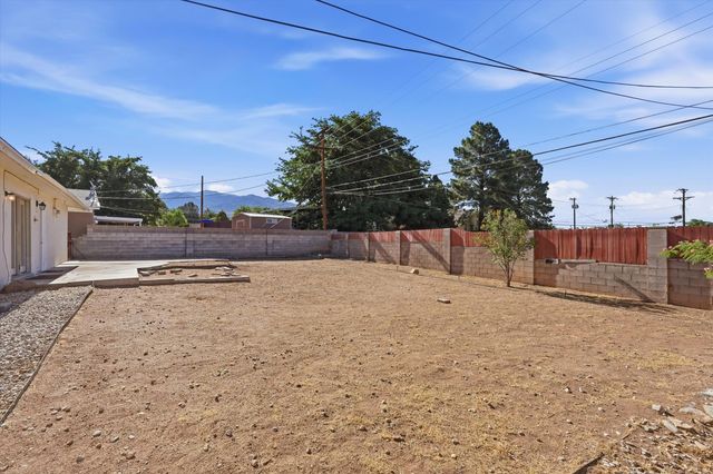 10220 San Gabriel Road NE, Albuquerque, NM 87111
