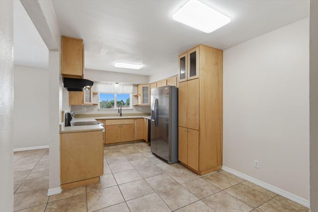 10220 San Gabriel Road NE, Albuquerque, NM 87111
