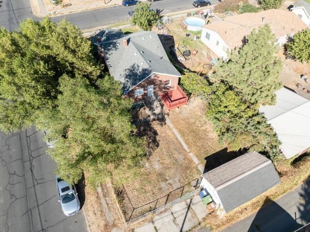 2904 E Columbia Ave, Spokane, WA 99208