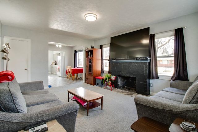 2904 E Columbia Ave, Spokane, WA 99208