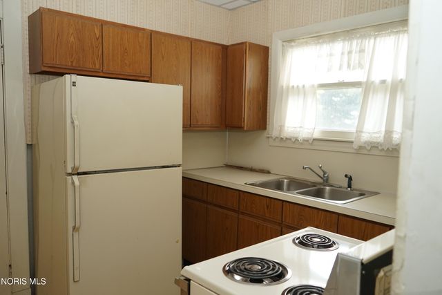 345 Melrose Avenue, Toledo, OH 43610