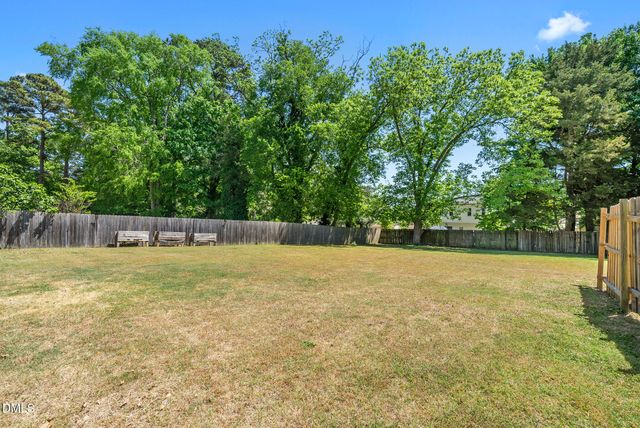 2304 Milburnie Road, Raleigh, NC 27610