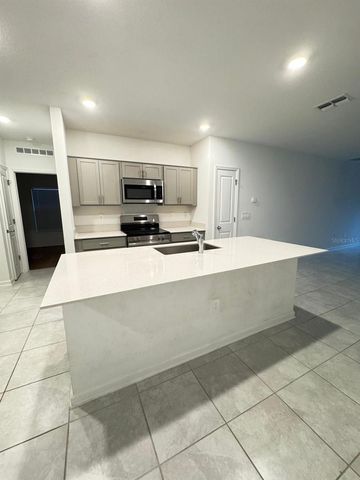 1204 DEEPWATER CIRCLE, Eagle Lake, FL 33839