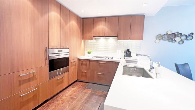 1555 Kapiolani Boulevard 910, Honolulu, HI 96814