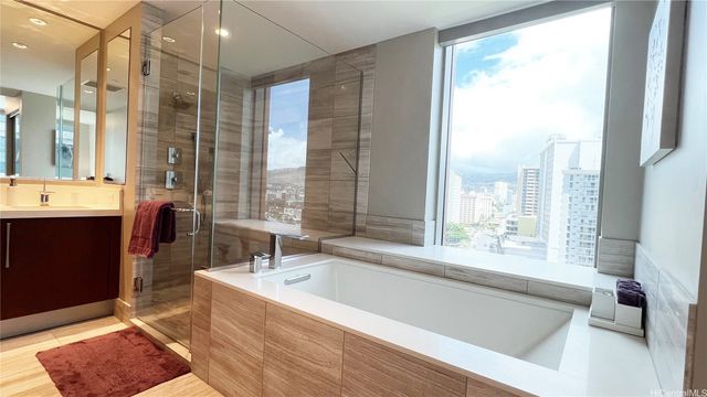 1555 Kapiolani Boulevard 910, Honolulu, HI 96814