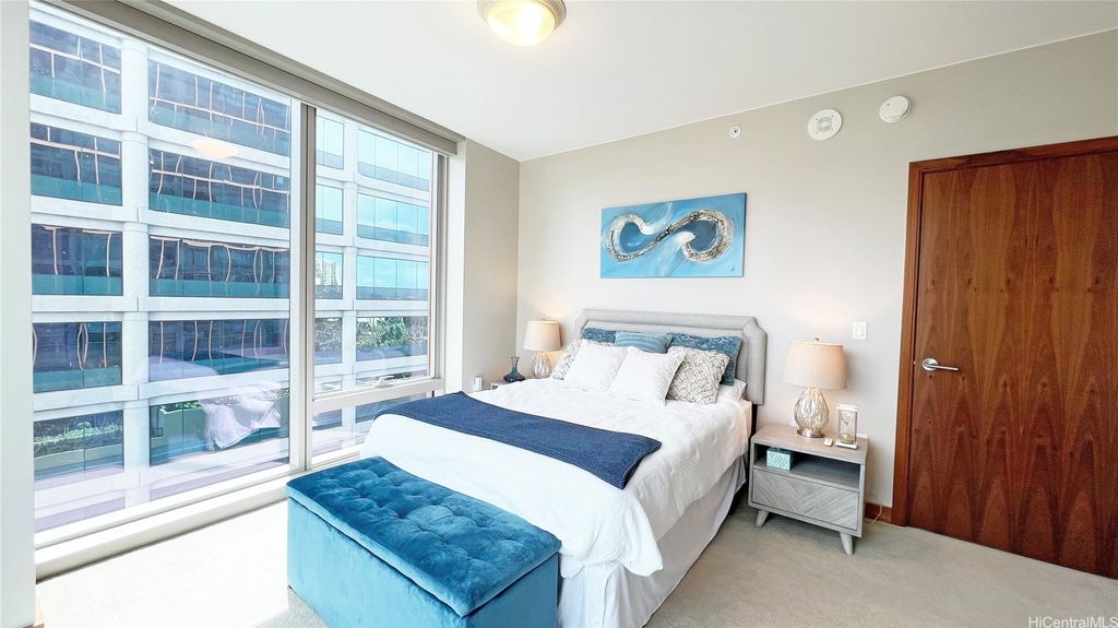 1555 Kapiolani Boulevard 910, Honolulu, HI 96814