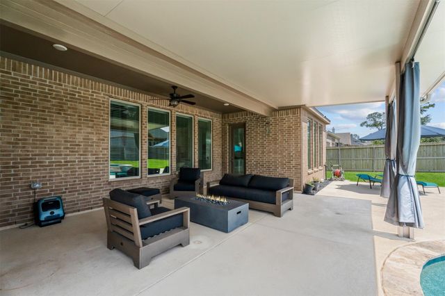41043 Kimber Lane, Magnolia, TX 77354