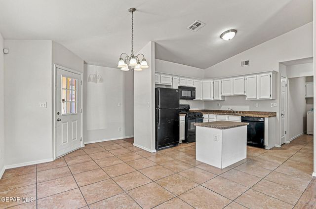 3229 PERLA POINT Drive, El Paso, TX 79938