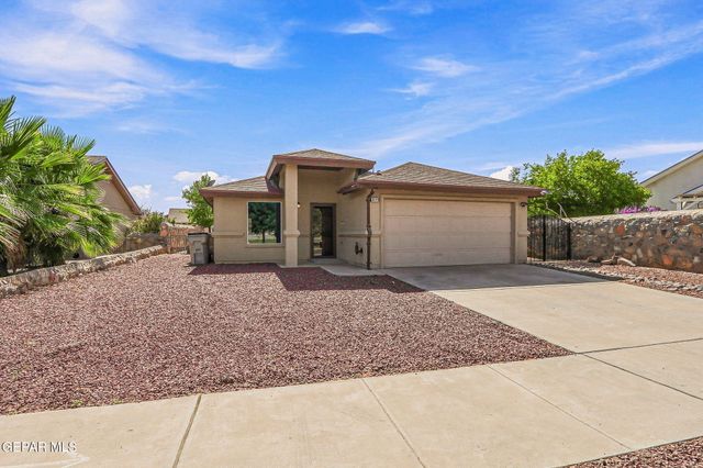 3229 PERLA POINT Drive, El Paso, TX 79938