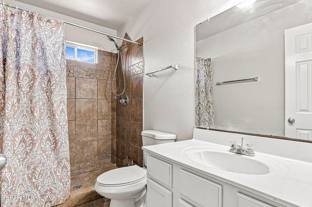 3229 PERLA POINT Drive, El Paso, TX 79938