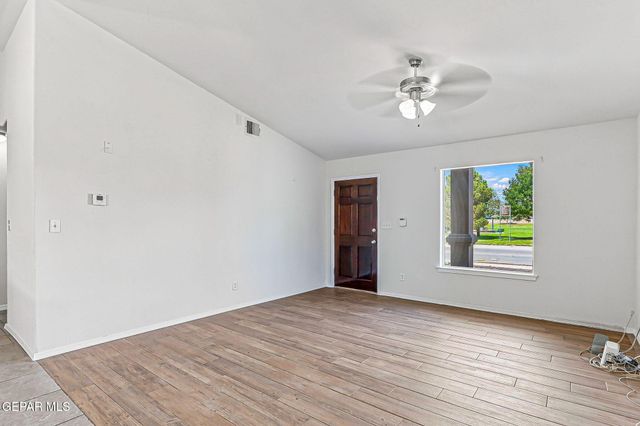 3229 PERLA POINT Drive, El Paso, TX 79938