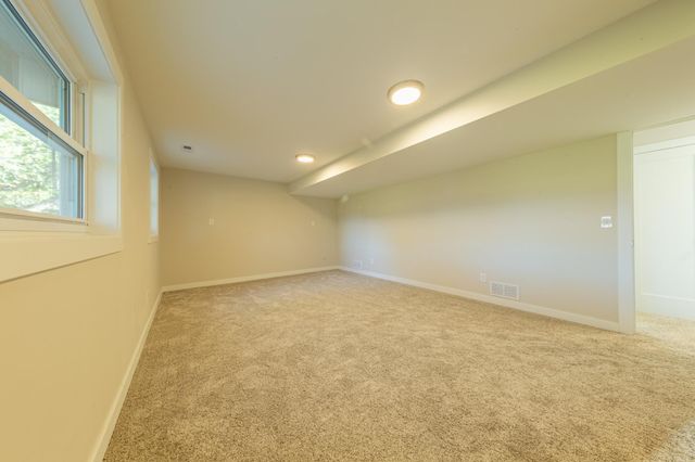 1250 13th Street NW, New Brighton, MN 55112