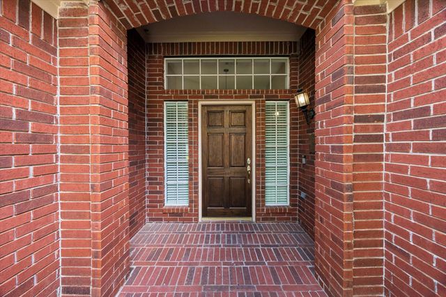 11707 Mesa Wells Drive, Tomball, TX 77377