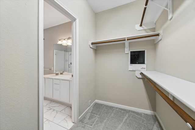 11707 Mesa Wells Drive, Tomball, TX 77377