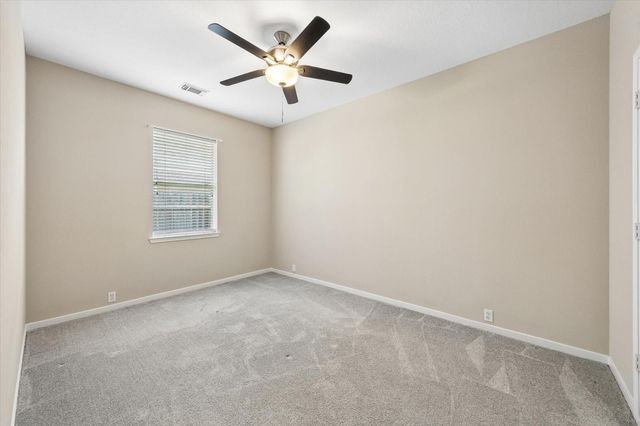 11707 Mesa Wells Drive, Tomball, TX 77377