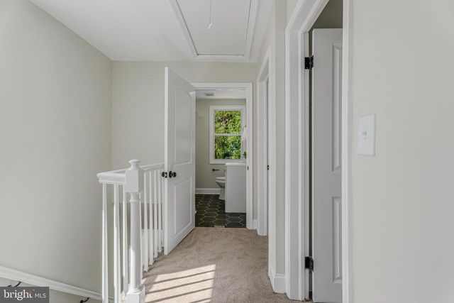 6681 LOCH HILL RD, Baltimore, MD 21239