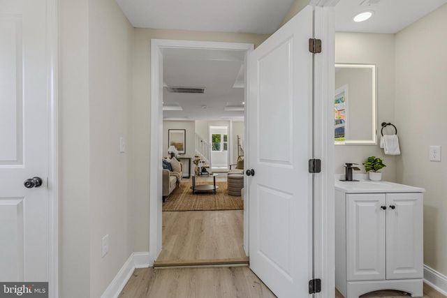 6681 LOCH HILL RD, Baltimore, MD 21239