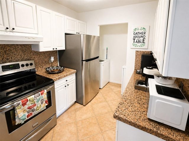 19801 E Country Club Drive 4307, Aventura, FL 33180