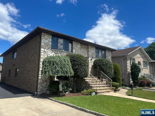 201 Franklin Street 2, Elmwood Park, NJ 07407