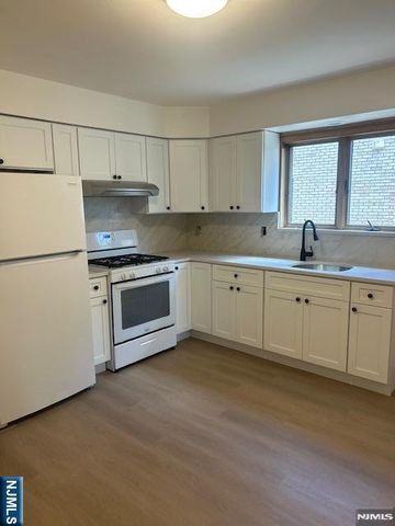 201 Franklin Street 2, Elmwood Park, NJ 07407