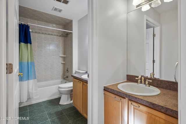 1196 Arcadia Drive, Toms River, NJ 08755