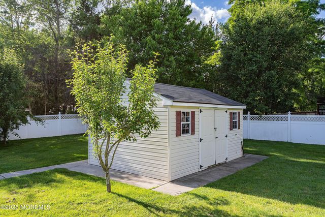 1196 Arcadia Drive, Toms River, NJ 08755