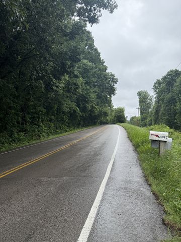 6437 Peytonsville Arno Rd, College Grove, TN 37046