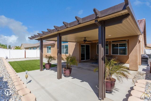 14603 Yellow Lupine Drive, Bakersfield, CA 93314