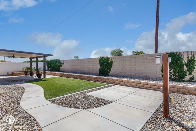 14603 Yellow Lupine Drive, Bakersfield, CA 93314