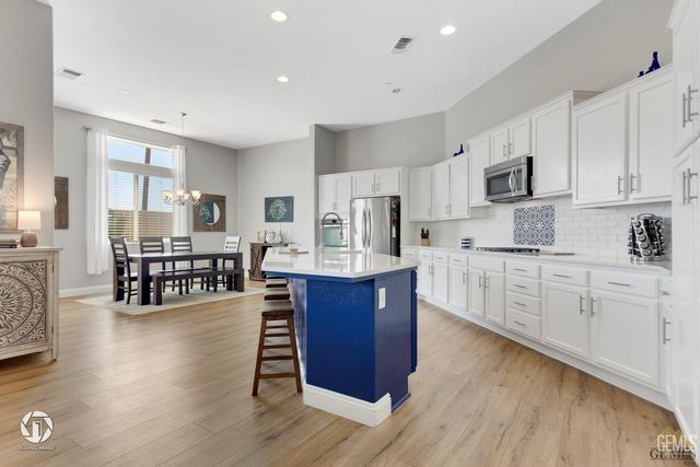 14603 Yellow Lupine Drive, Bakersfield, CA 93314