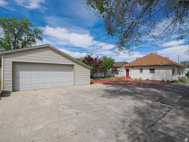266 E FORT BLVD, Midvale, UT 84047