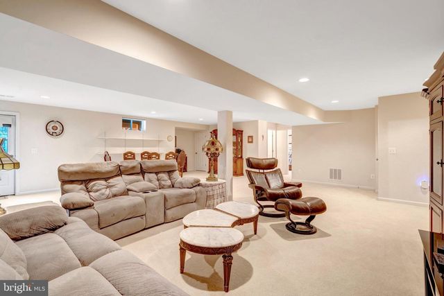 7726 YALTA WAY, Gainesville, VA 20155