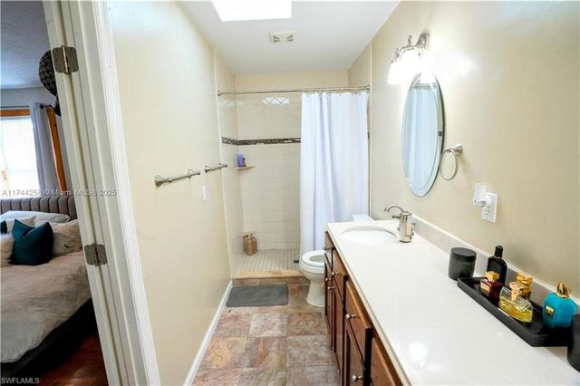 2304 SE 8th TER, Cape Coral, FL 33990