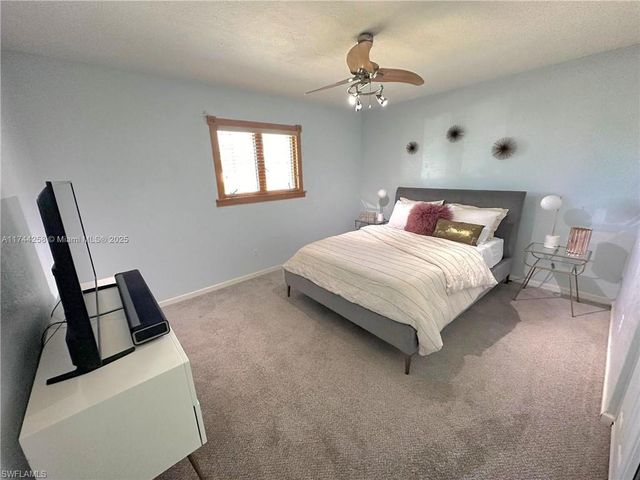 2304 SE 8th TER, Cape Coral, FL 33990