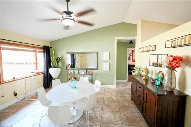 2304 SE 8th TER, Cape Coral, FL 33990