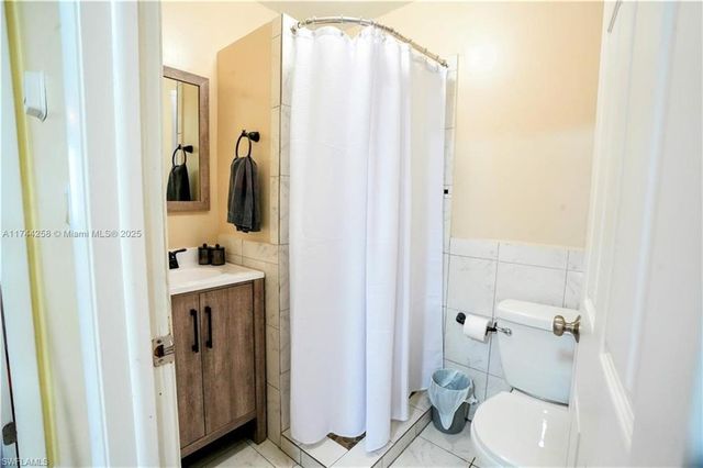2304 SE 8th TER, Cape Coral, FL 33990