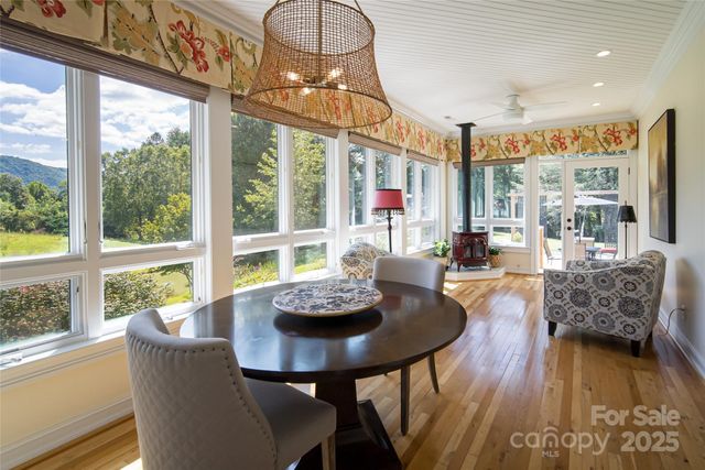 31 Piccadilly Place, Brevard, NC 28712