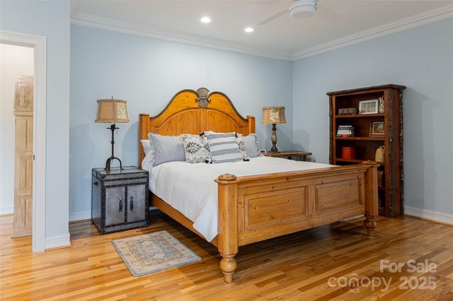 31 Piccadilly Place, Brevard, NC 28712