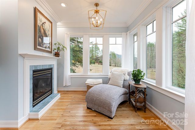 31 Piccadilly Place, Brevard, NC 28712