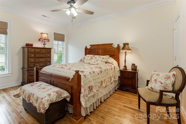 31 Piccadilly Place, Brevard, NC 28712